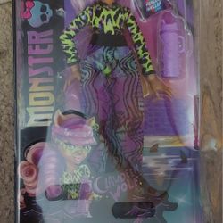 Monster High Doll...Clawdeen Wolf