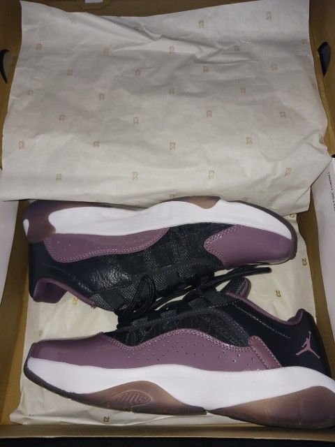 Womens Jordan 11 Low