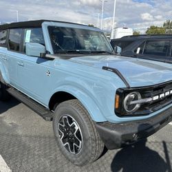 Ford Bronco