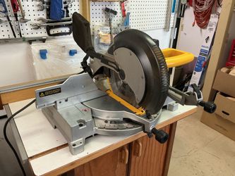 12” compound miter saw