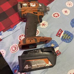 Taladro de inpacto  rigid  no cargador