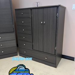 Grey Baby Wardrobe Spacious 🚚