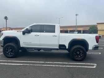 2020 GMC Sierra