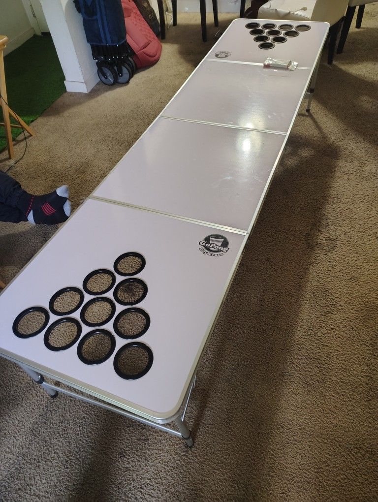Beerpong Table