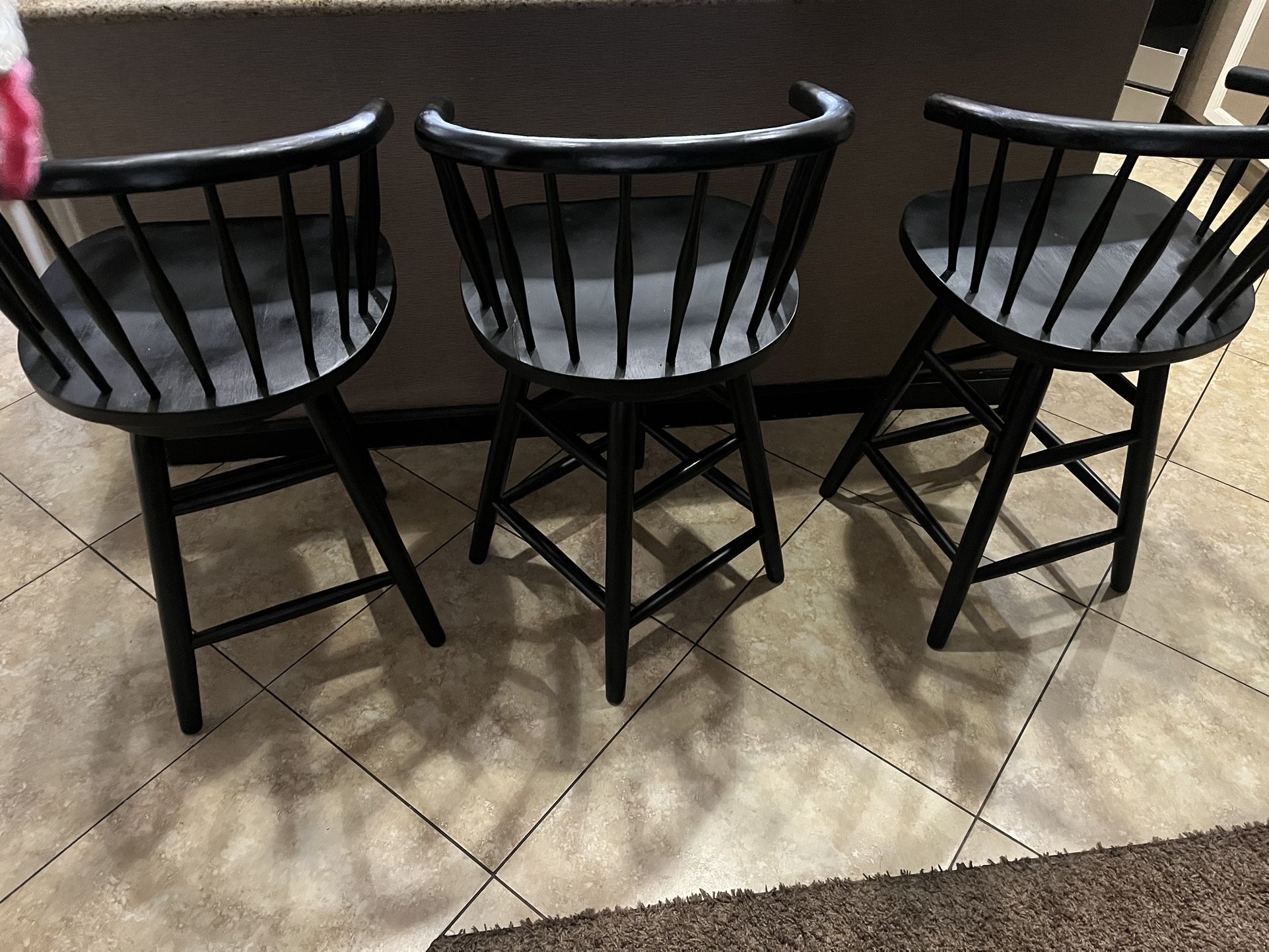 3 bar stools