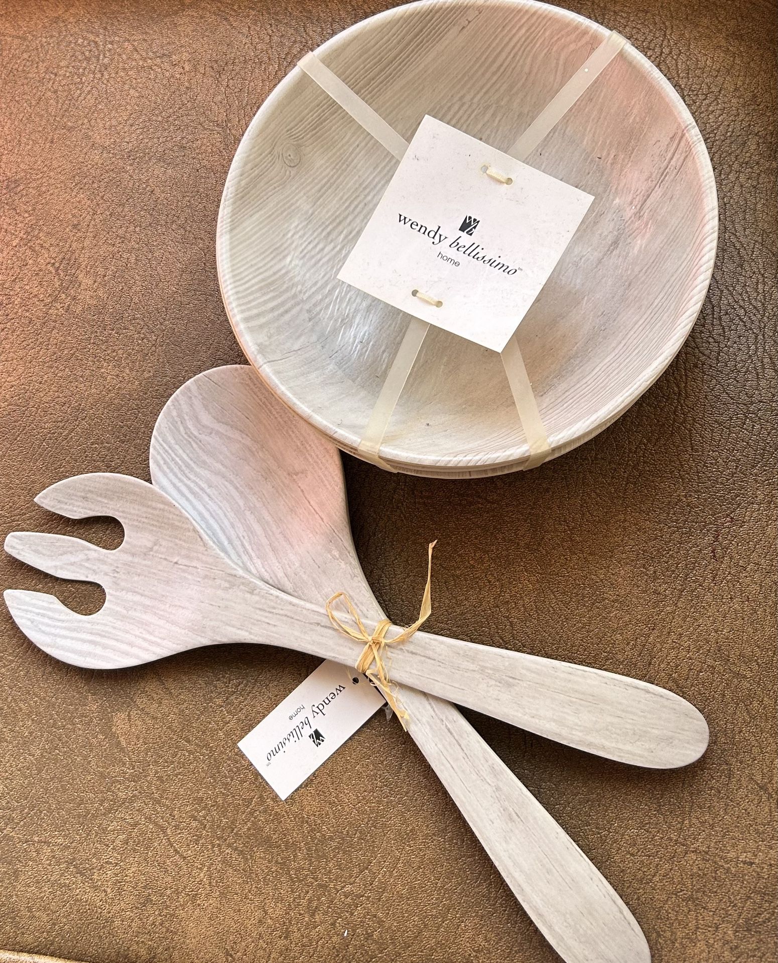 Wendy Bellíssimo , Dinnerware set