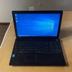 Toshiba laptop 15.6 inch Win 10