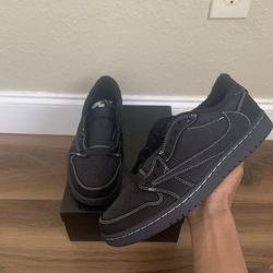 Jordan 1 Low OG SP “Black Phantom
