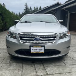 2011 Ford Taurus