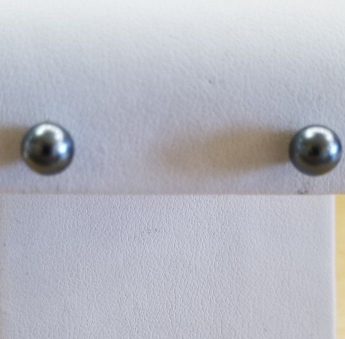 Coultured Pearl Earrings 