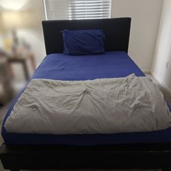 FULL SIZE BED AND MATTRESS