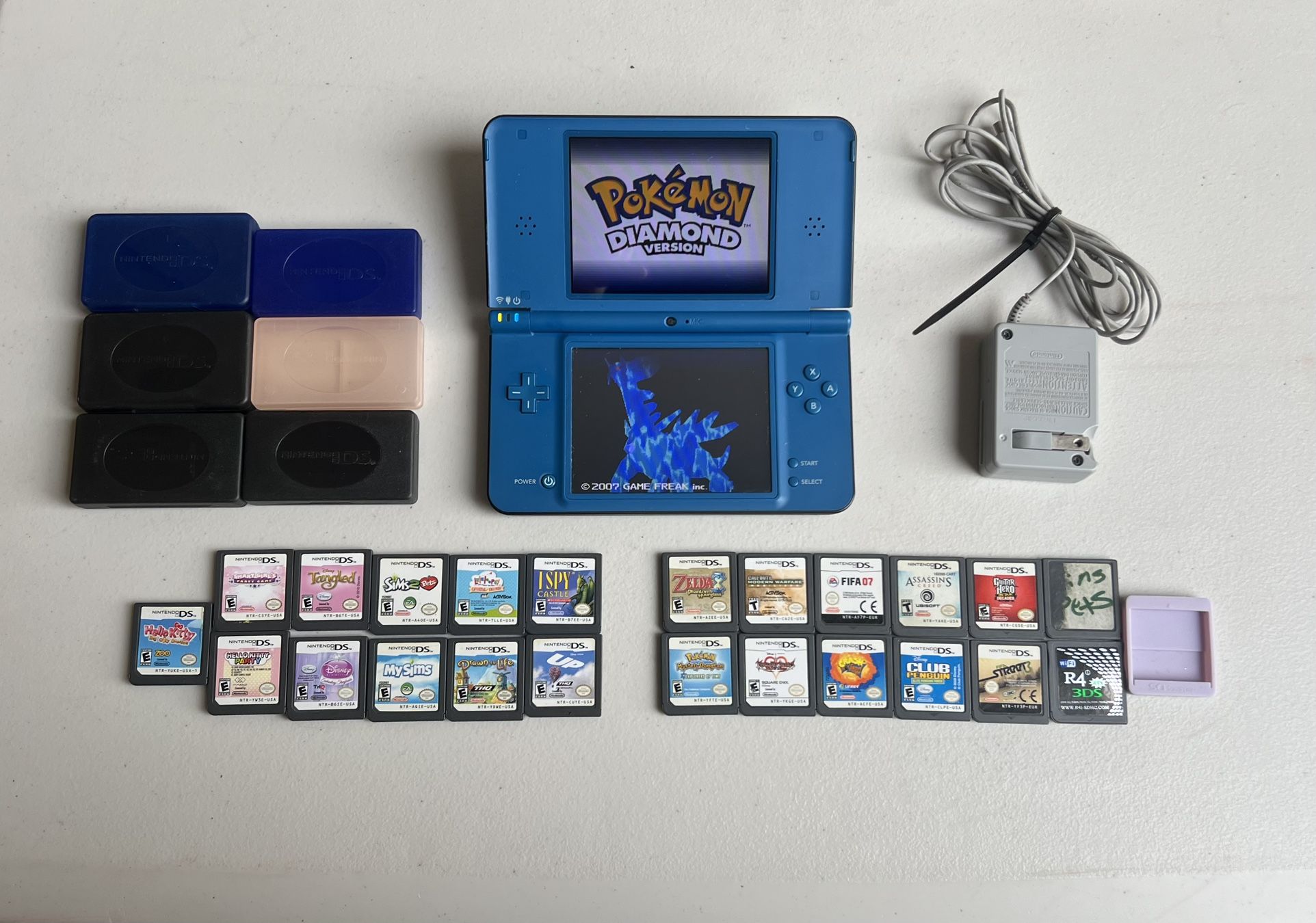 Nintendo DSi XL Bundle