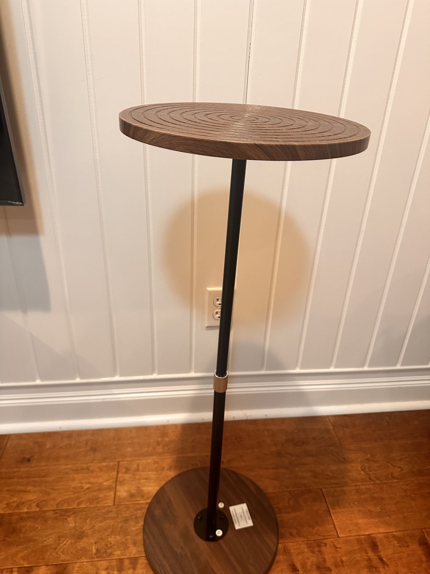 Round Side Table, Small Drink Table, Pedestal Martini Stand