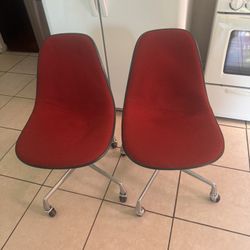 1983 Herman Miller Vintage Chair Set 