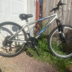Used giant boulder best sale bike for sale