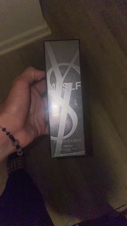 Yves Saint Laurent Myslf L' Absolu Eaux De Parfum Spray (1.3 fl oz)