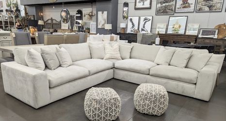 Sectionals //// matching ottoman /// same day delivery /// zero money down