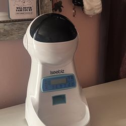 Automatic Pet Feeder 
