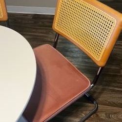 Breakfast Nook/Dining Table