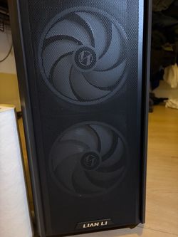 Gaming PC With Mouse, Keybored and Headset
