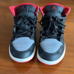 Tenis De Niño En Buenas Condiciones (Nike Jordan )
