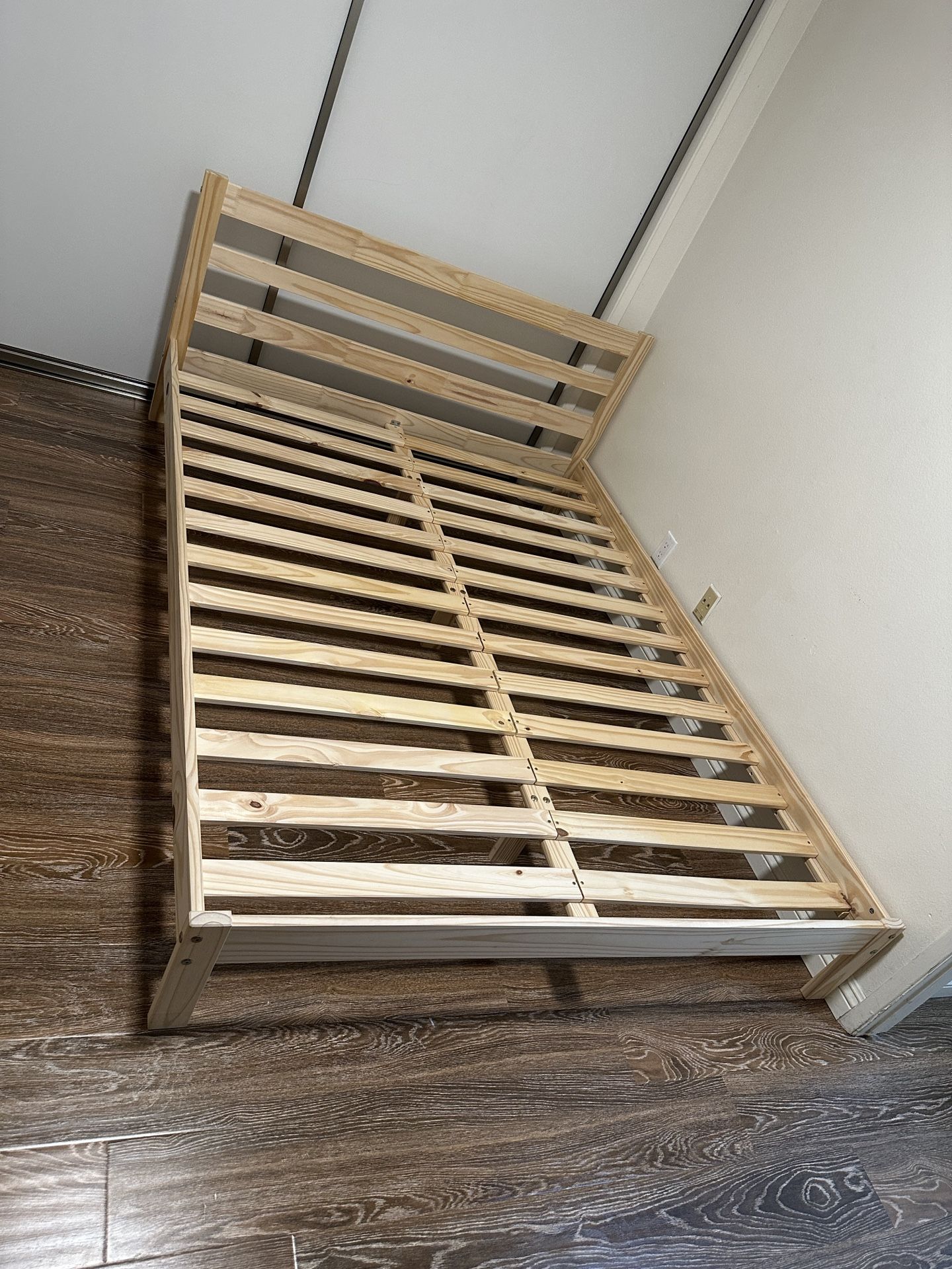 QUEEN BED FRAME
