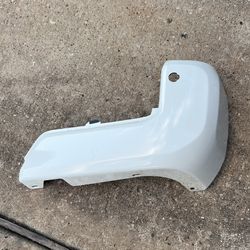 Tacoma Oem Right Rear Bumper Cover White