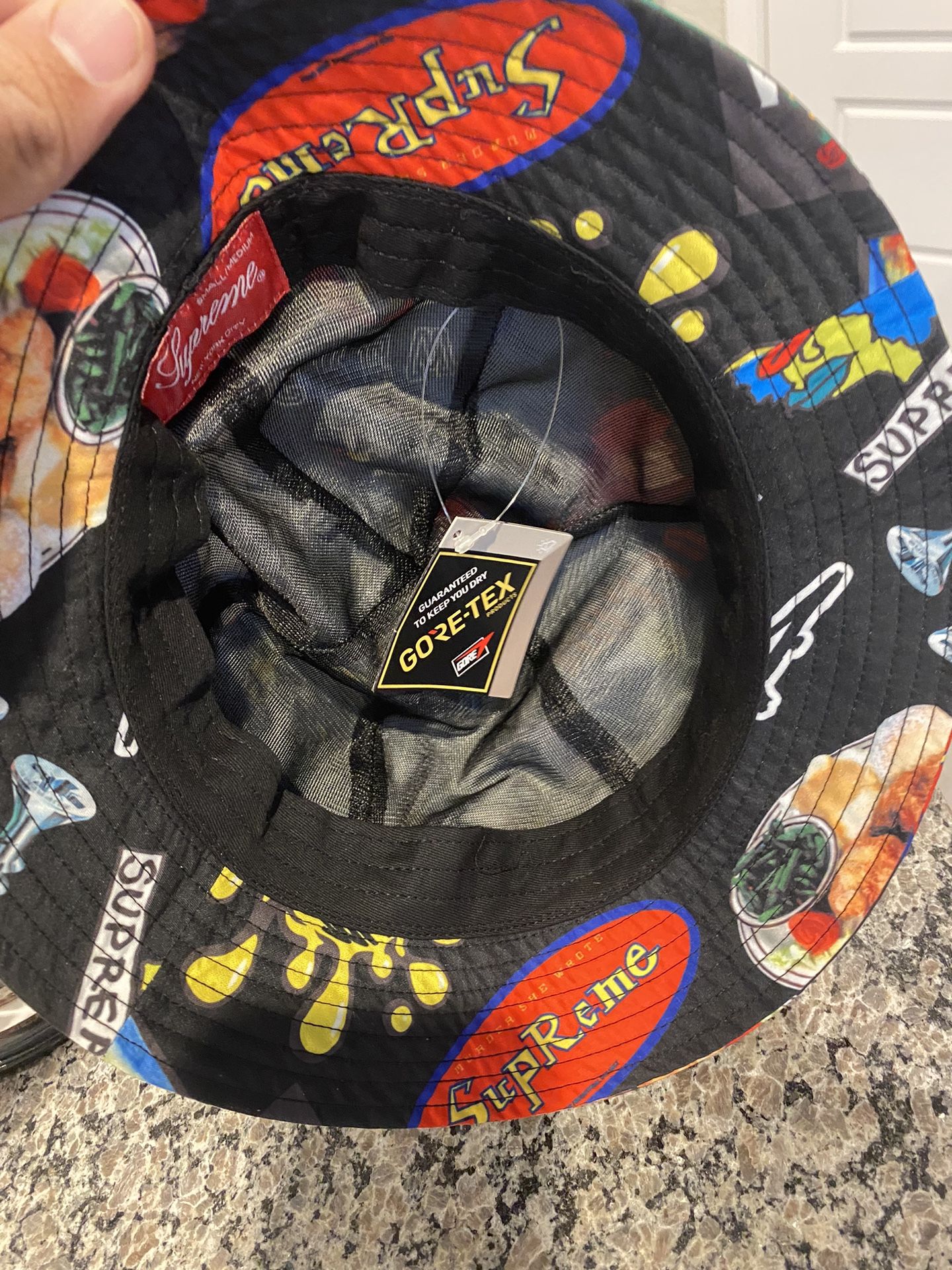 Supreme Goretex Bucket Hat 