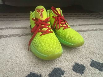 kobe grinches