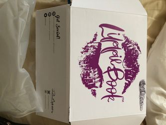 Makeup Artist Makeup Lippie book