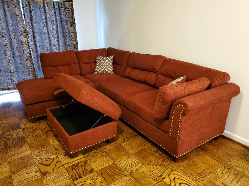 Brand New Red Paprika Velvet Like Sectional Sofa Couch +Storage Ottoman (New In Box) 