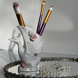 Vintage Porcelain Gold Gilded Swan with Capodimonte Rose Flowers Vase / Pen Holder or Makeup Brush Vanity Decor. 