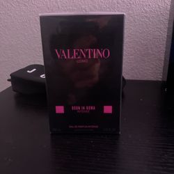 Valentino Intense Eau De Perfum
