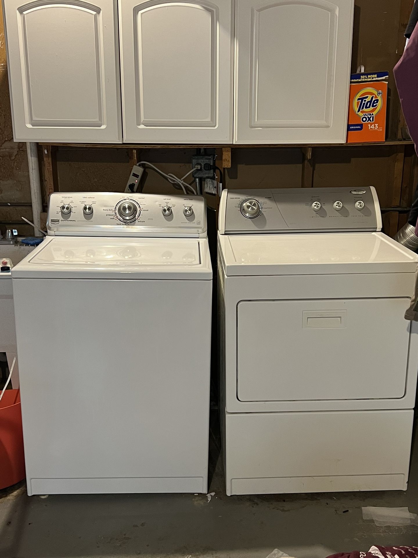 Top-Loading Washing Machine and Gas Dryer For Sale