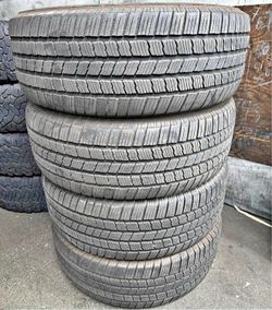 235-55-20 Michelin vendo un set de llantas usadas excelente condiciones de vida las 4 ✅🤩I am selling a set of used tires, all 4 in excellent living c