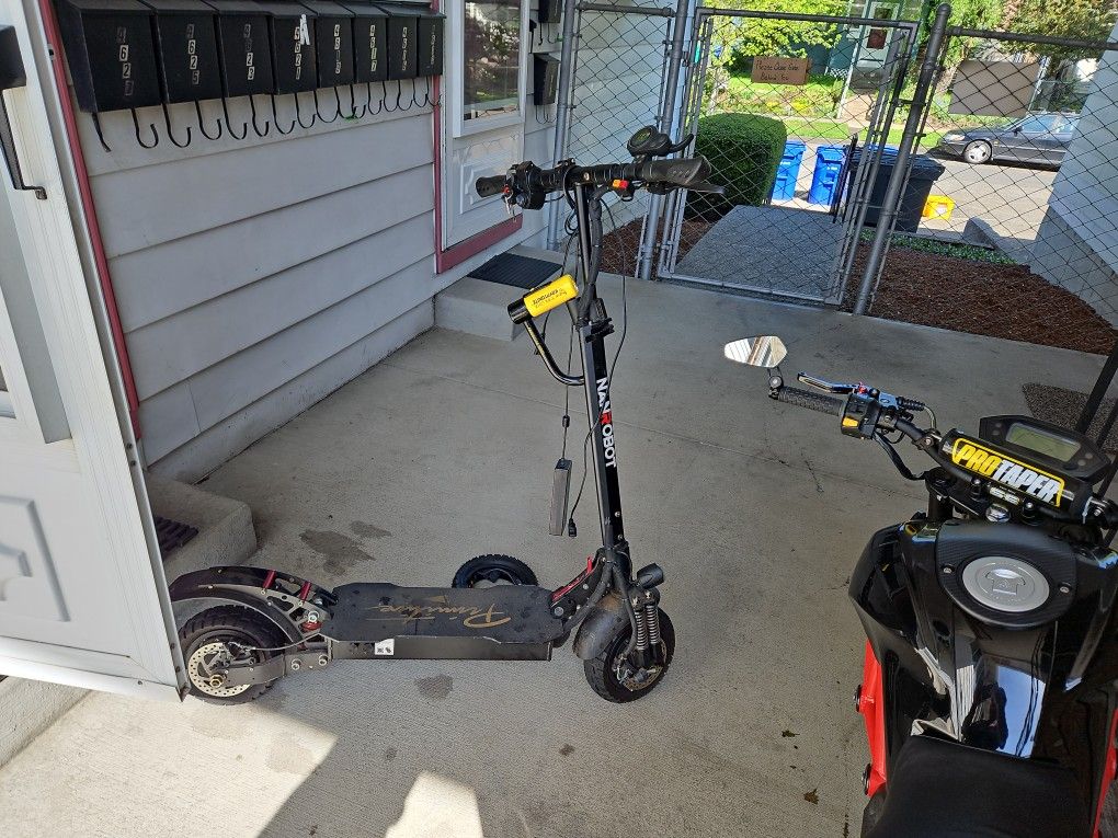 2021 Roadrunner NANROBOT D4+ 2.0 NANROBOT