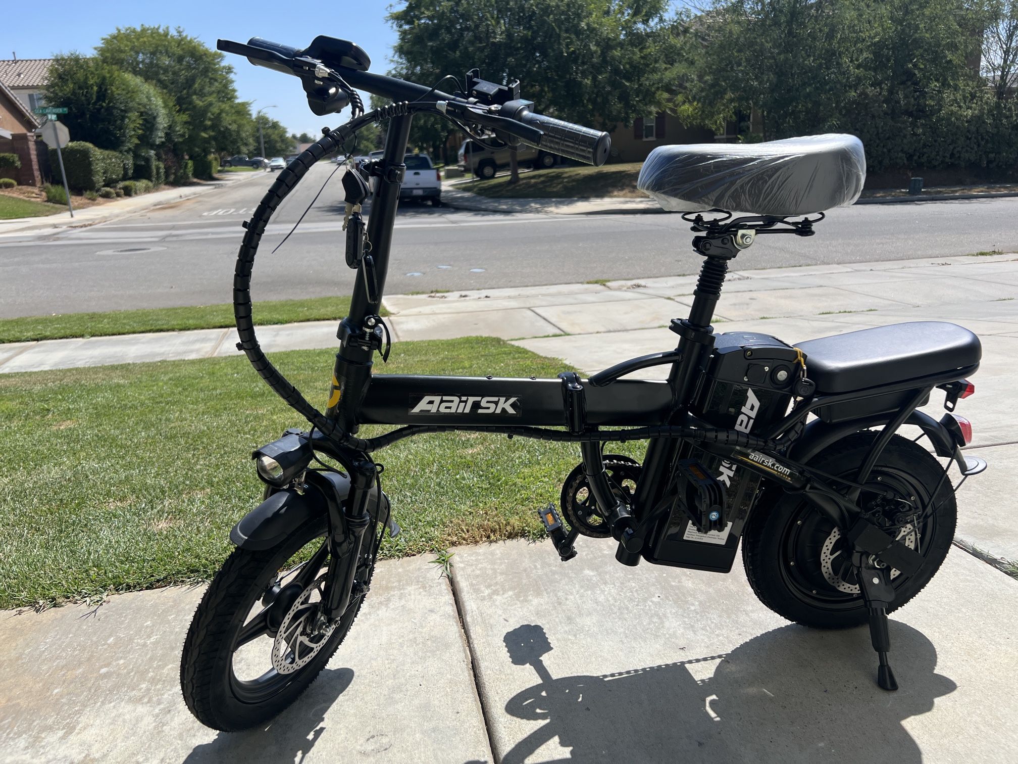 Electric Bike for Adults 500W Motor, 22MPH Speed Folding Ebike 14" E-Bike, 40 Miles PAS Range Mini E Bikes, 54.6V /15AH Removable Battery, UL 2849