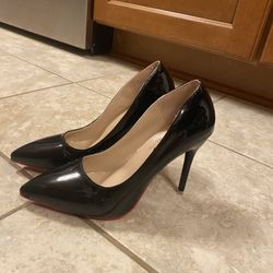 New Heel Shoes 38 Size ( US Size 8) 