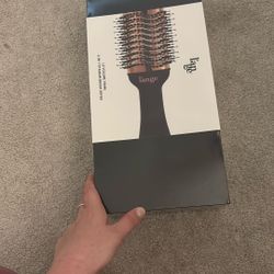 L’agne LE Voulme 75mm brush Dryer 