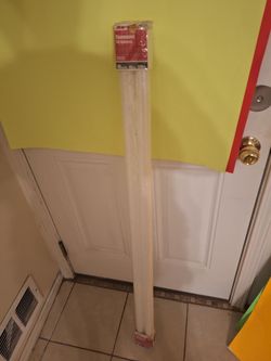 Ace F40 Universal 48-inch Fluorescent Light Bulbs-$6.00