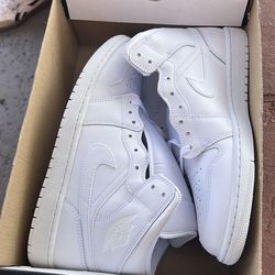 Brand new Jordan 1 all white