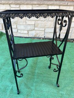 Black cast iron stand/side table
