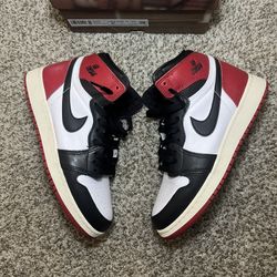 Air Jordan Retro “Black Toe Reimagined “ 1s Sz 6.5 
