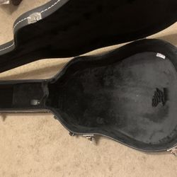 Guitar Case - Like New