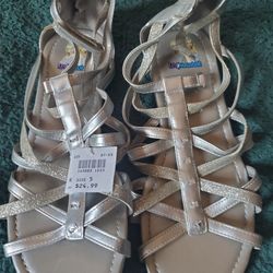 New Sandals Size 5