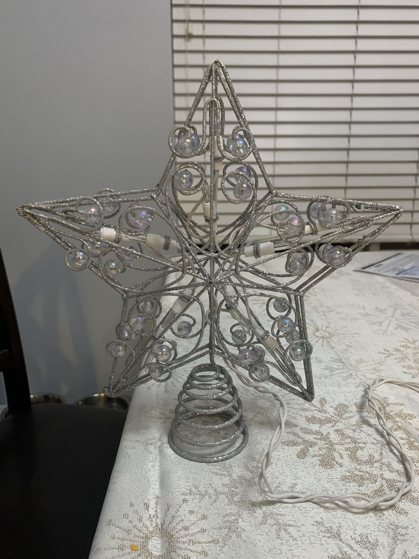 Light Up Silver Glitter Christmas Tree Star