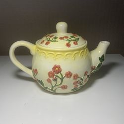 Vintage Harry And David Floral Teapot
