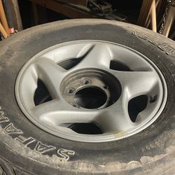 Toyota Tacoma 1st Gen Wheels OEM Set