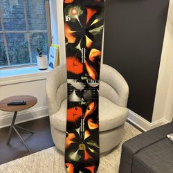 Snowboard Women’s Burton Deja Vu