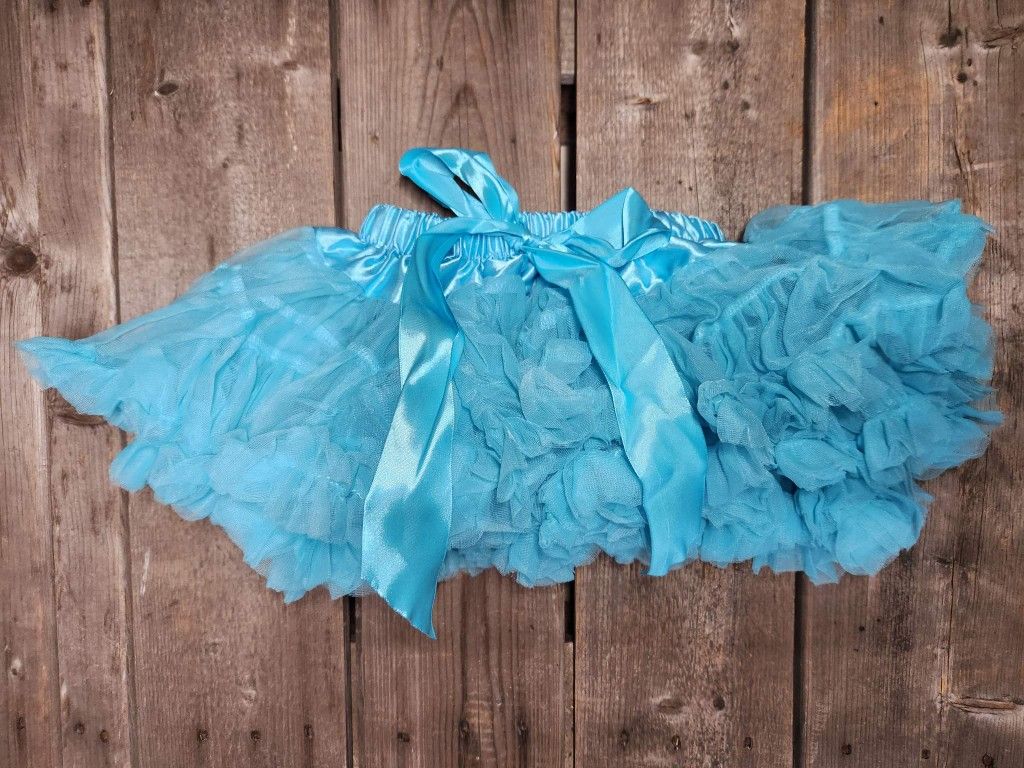 Girls Fluffy Petti Skirt, Size: M (2T-4T) Tutu Skirt, Birthday/Dance Skirt, Color: Sapphire